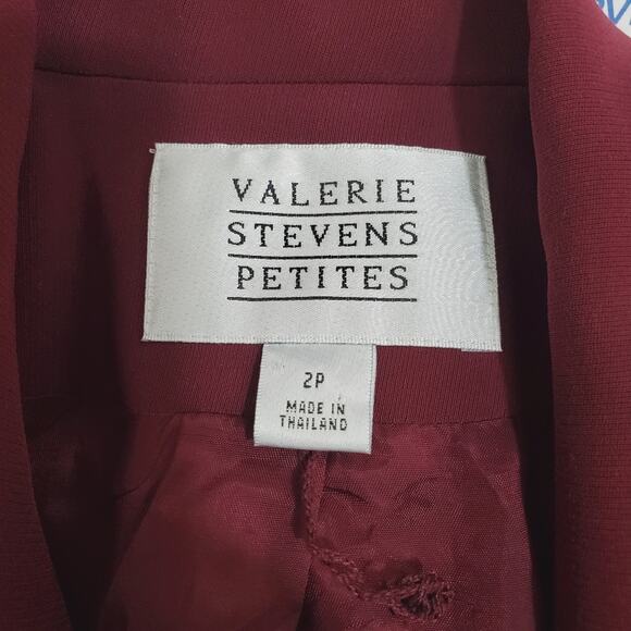 Valerie Stevens | Petites | Double Breasted Button Front Blazer with Pockets - Picture 9 of 10